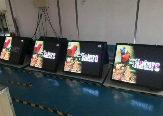 Het dubbele Zij Vooronderhouds LEIDENE Scherm P4mm met Voor Openingskabinet