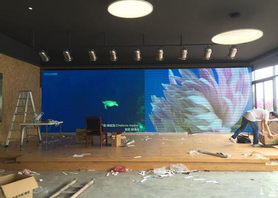 Van de de Vertoningsmuur 1R1G1B van SMD P5 het Voor Op service gerichte Volledige de Kleuren Binnen LEIDENE Videoscherm