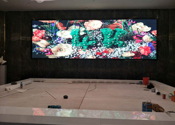 De muur zette Voor Op service gerichte Vertoning 10 Mm-Pixelhoogte IP65 SMD 3528 op