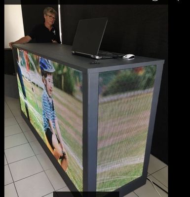 Stadium die de Geleide Videomuur SMD2121 hangen van P3.91 1500nits Huur